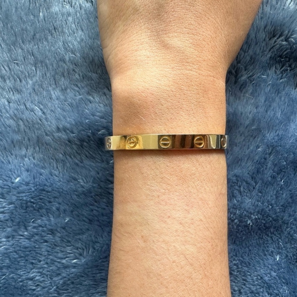 Gold Bangle Bracelet